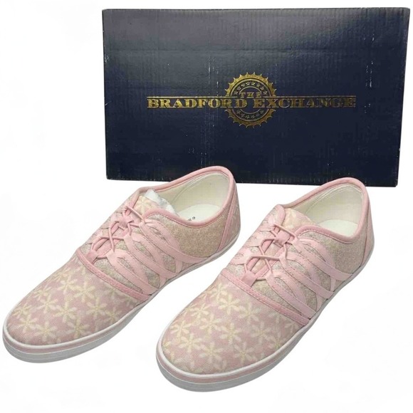 The Bradford Exchange Shoes - NEW Bradford Exchange Womens US 6.5 UK 5 Shoes Pink Floral Print Ribbon Retro